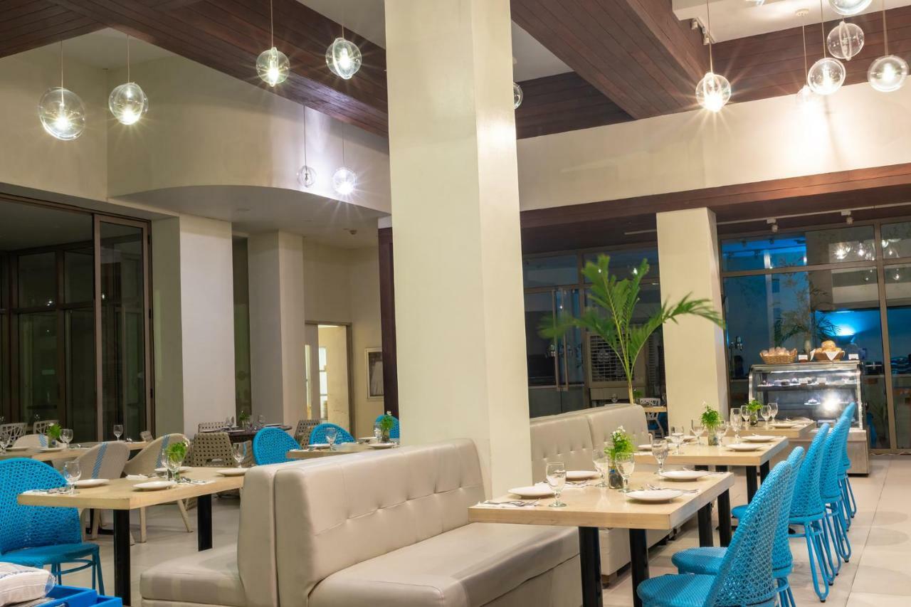 Costa Pacifica Resort Baler Extérieur photo